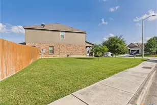 329 Green Heron, New Braunfels, TX 78130 - Photo 3