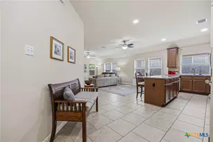 328 Lightcliff St, Hutto, TX 78634 - Photo 5