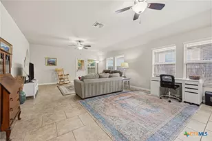 328 Lightcliff St, Hutto, TX 78634 - Photo 11