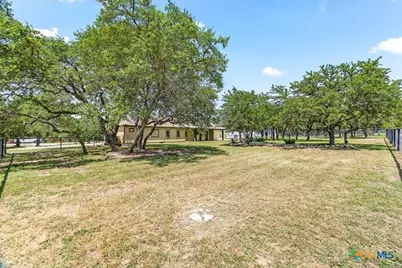 410 Quest Avenue, Spring Branch, TX 78070 - Photo 7