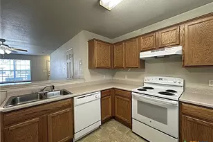 402 Veterans Ave, Copperas Cove, TX 76522 - Photo 3