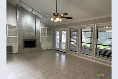 101 Rio Vista Drive, Victoria, TX 77904 - Photo 3
