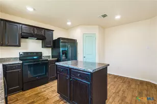 839 Liberty Park Dr, Belton, TX 76513 - Photo 9