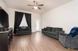 2016 Meridian Loop, Temple, TX 76504 - Photo 9