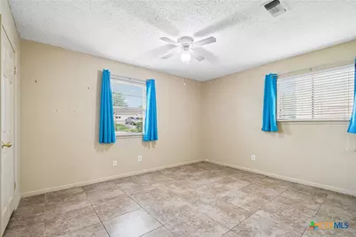 912 Edwards Street, Copperas Cove, TX 76522 - Photo 21