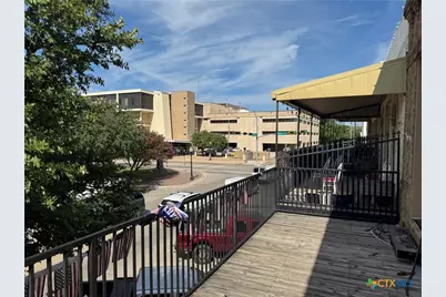 110 E Central Avenue, Belton, TX 76513 - Photo 11