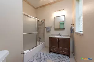 7 River St, Prairie Lea, TX 78661 - Photo 21