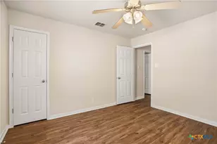 509 Roadrunner Ave, New Braunfels, TX 78130 - Photo 33