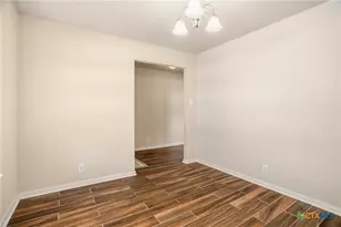 509 Roadrunner Ave, New Braunfels, TX 78130 - Photo 7