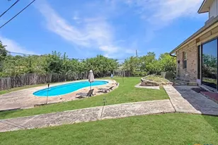 1802 Forest Hills Dr, Harker Heights, TX 76548 - Photo 9