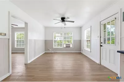 212 S 26th Street, Temple, TX 76501 - Photo 9