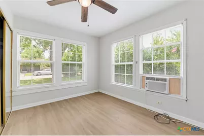 212 S 26th Street, Temple, TX 76501 - Photo 13