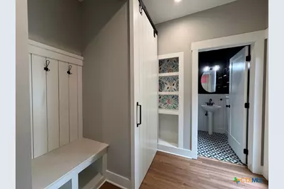 1704 N Washington Street, Victoria, TX 77901 - Photo 7