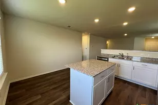 760 Heartseed, New Braunfels, TX 78130 - Photo 3