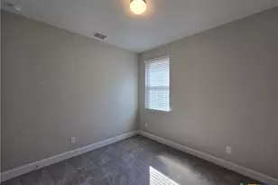 1324 Spring Row St, New Braunfels, TX 78130 - Photo 23