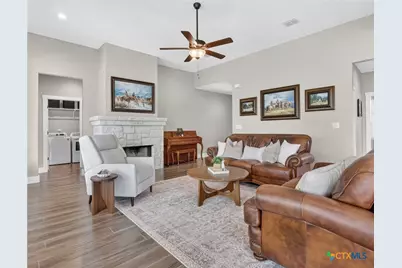 876 Primrose Path, Canyon Lake, TX 78133 - Photo 5