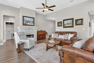 876 Primrose Path, Canyon Lake, TX 78133 - Photo 5