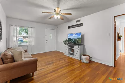 1922 S 41st Street, Temple, TX 76504 - Photo 5