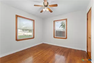 1922 S 41st St, Temple, TX 76504 - Photo 13