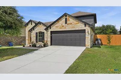 2122 Dragon Trail, New Braunfels, TX 78130 - Photo 1