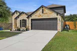 2122 Dragon Trail, New Braunfels, TX 78130 - Photo 1