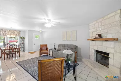 1104 Hilltop Drive, San Marcos, TX 78666 - Photo 9