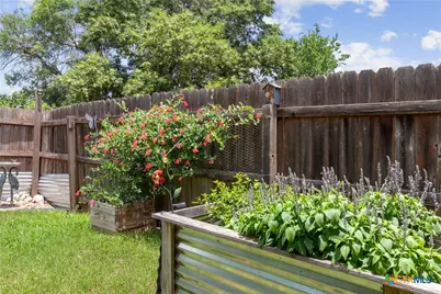 1104 Hilltop Drive, San Marcos, TX 78666 - Photo 29