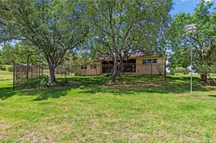 1443 Kings Cove Dr, Canyon Lake, TX 78133 - Photo 41