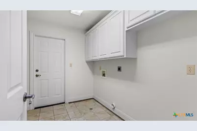 1443 Kings Cove Drive, Canyon Lake, TX 78133 - Photo 17