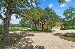 1443 Kings Cove Dr, Canyon Lake, TX 78133 - Photo 5
