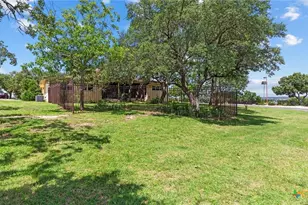 1443 Kings Cove Dr, Canyon Lake, TX 78133 - Photo 37