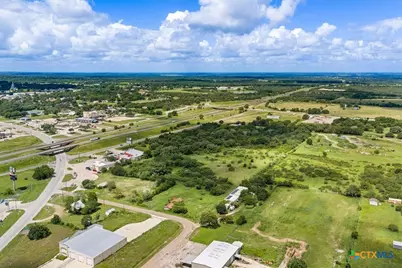 1240 Slaughter House Road, Flatonia, TX 78941 - Photo 5