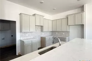 5242 Lassen Ln, Belton, TX 76513 - Photo 11