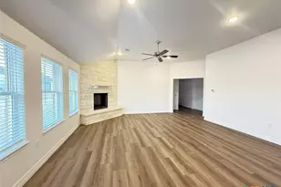 5242 Lassen Ln, Belton, TX 76513 - Photo 7