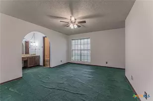 2001 Stagecoach Trail, Temple, TX 76502 - Photo 5