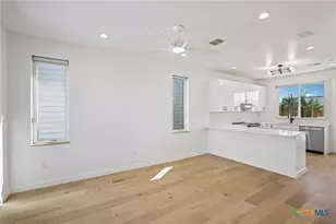 104 Lively Ln, San Marcos, TX 78666 - Photo 3