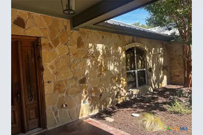 2072 County Road 1025, Lampasas, TX 76550 - Photo 17