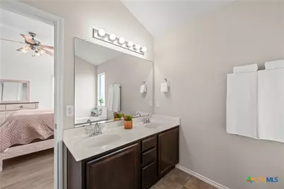 4706 Honeystreet Bridge Lane, Killeen, TX 76549 - Photo 17