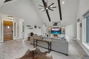 562 Toye Blvd, Canyon Lake, TX 78133 - Photo 9