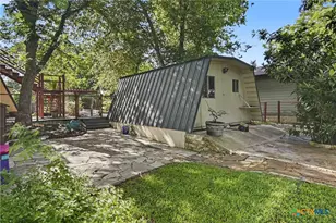 898 Buerger Ln, Seguin, TX 78155 - Photo 23