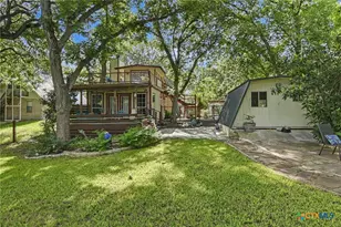 898 Buerger Ln, Seguin, TX 78155 - Photo 35
