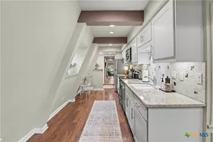 898 Buerger Ln, Seguin, TX 78155 - Photo 5