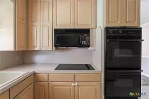 17941 Old 81, Troy, TX 76579 - Photo 15