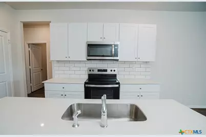 1548 Agave Cellar, New Braunfels, TX 78130 - Photo 3