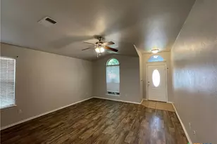5901 Huntington Dr, Temple, TX 76502 - Photo 3