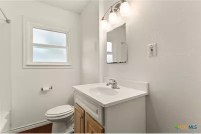 432 Romberg Street, Seguin, TX 78155 - Photo 9