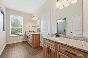 202 Cedar Hills Dr, Elgin, TX 78621 - Photo 19