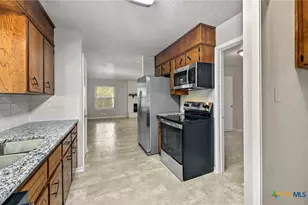 1404 Farhills Dr, Killeen, TX 76549 - Photo 13