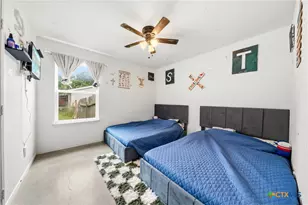1309 W Main St, Gatesville, TX 76528 - Photo 7