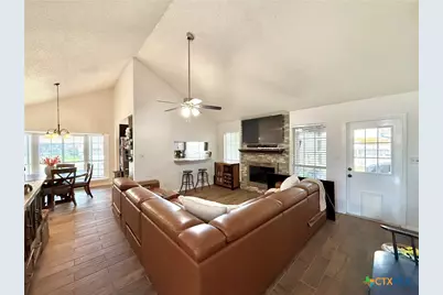 901 Taos Drive, Victoria, TX 77904 - Photo 11